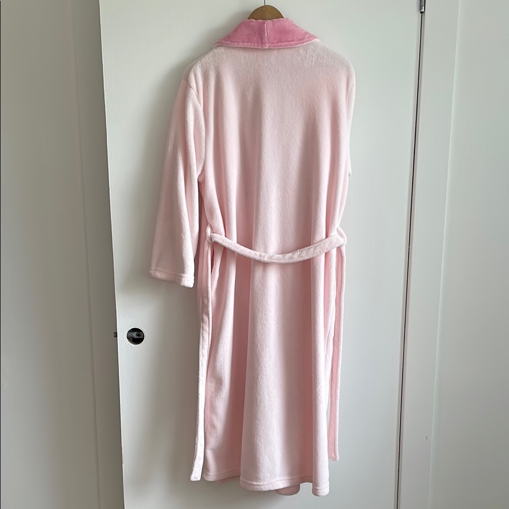 Vanity Fair - Pink Embroidered Robe - Picture 9 of 9